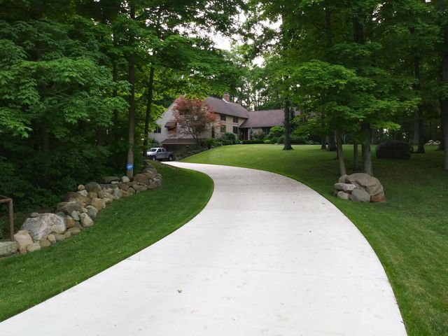 3000 S Sunderland Road 3000 S Sunderland Road, Lima, OH 45806