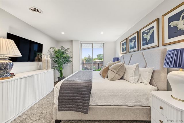 4570 E Yale Avenue 301, Denver, CO 80222