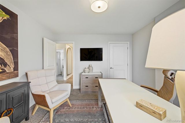 4570 E Yale Avenue 301, Denver, CO 80222