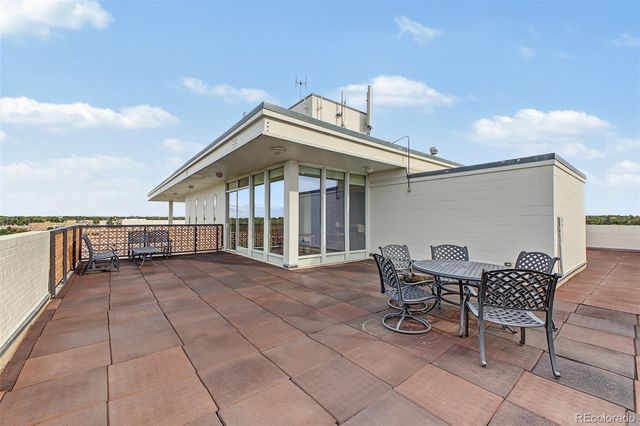 4570 E Yale Avenue 301, Denver, CO 80222