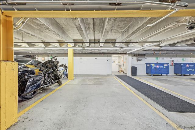 4570 E Yale Avenue 301, Denver, CO 80222