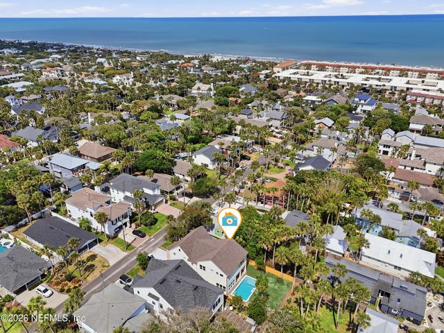 340 9TH Street, Atlantic Beach, FL 32233