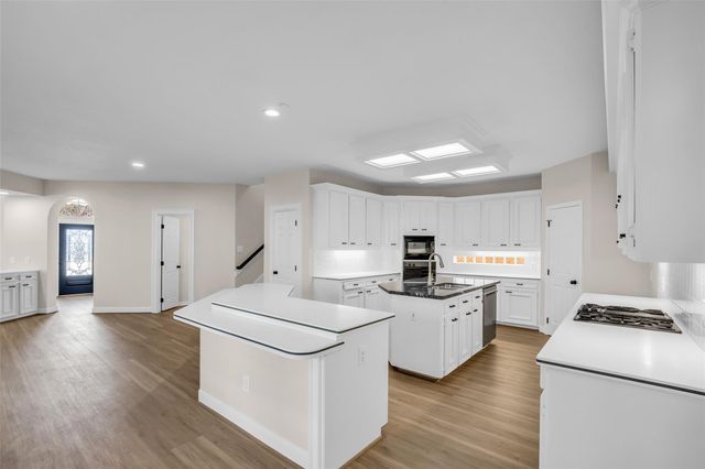 3102 Mountain Oak Court, Houston, TX 77068