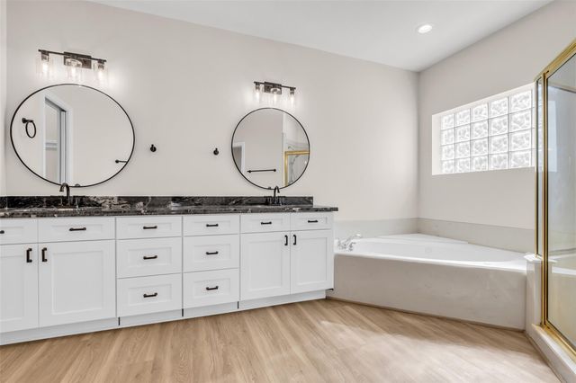 3102 Mountain Oak Court, Houston, TX 77068