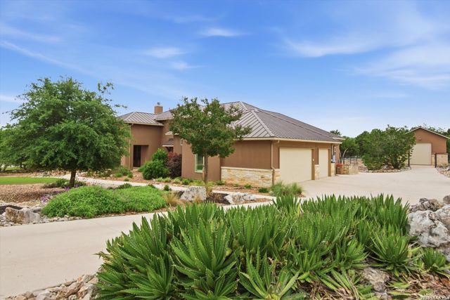 5775 COPPER VLY, New Braunfels, TX 78132