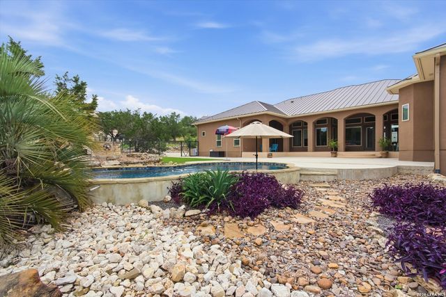5775 COPPER VLY, New Braunfels, TX 78132
