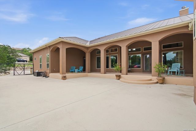 5775 COPPER VLY, New Braunfels, TX 78132