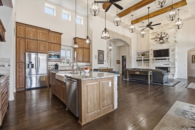 5775 COPPER VLY, New Braunfels, TX 78132