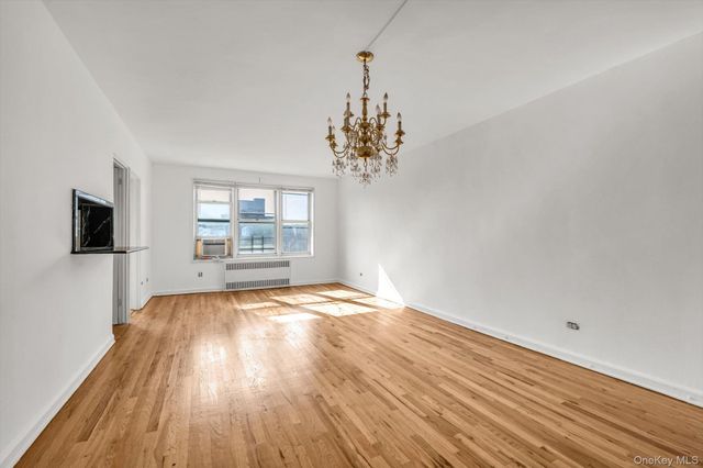 79-10 34th Avenue 7W, Jackson Heights, NY 11372