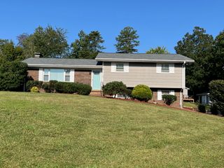 5907 Northwoods Drive, Hixson, TN 37343