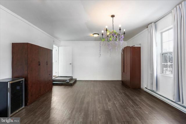 2828 FALLING SPRING RD, Chambersburg, PA 17202