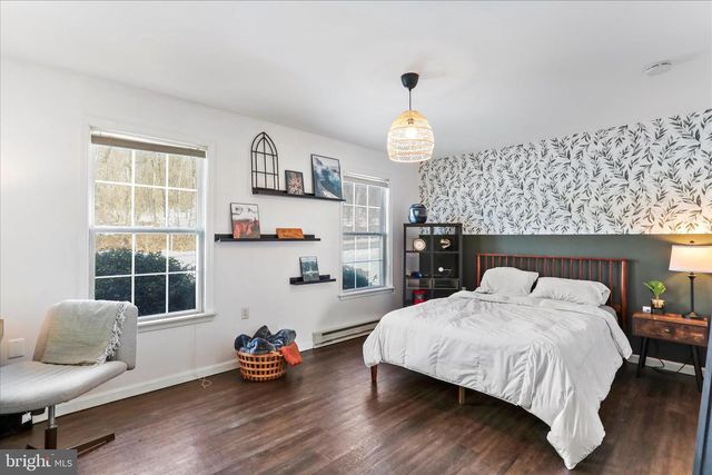 2828 FALLING SPRING RD, Chambersburg, PA 17202