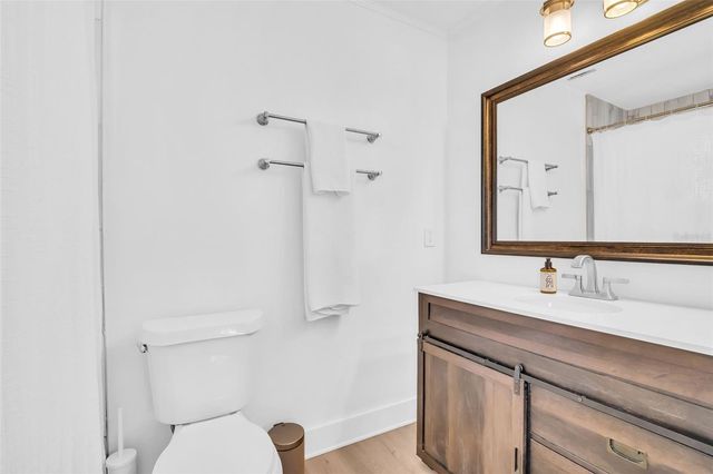 218 49TH AVENUE N, St Petersburg, FL 33703