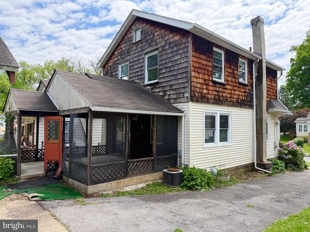 1404 ELMWOOD AVE, Sharon Hill, PA 19079