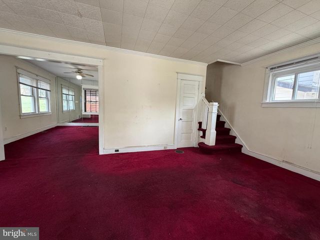 1404 ELMWOOD AVE, Sharon Hill, PA 19079