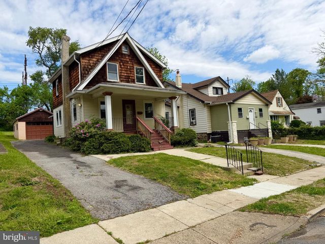 1404 ELMWOOD AVE, Sharon Hill, PA 19079