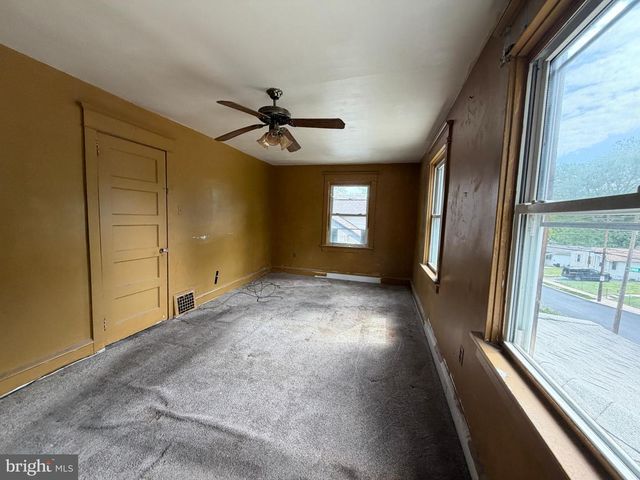 1404 ELMWOOD AVE, Sharon Hill, PA 19079