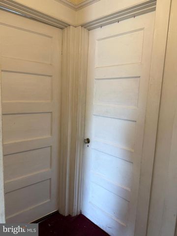 1404 ELMWOOD AVE, Sharon Hill, PA 19079