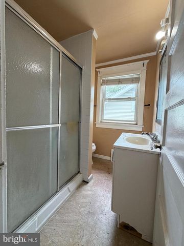 1404 ELMWOOD AVE, Sharon Hill, PA 19079