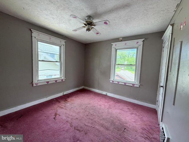 1404 ELMWOOD AVE, Sharon Hill, PA 19079