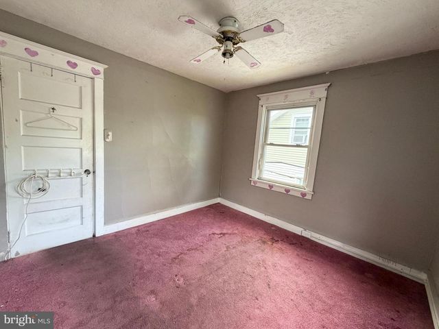 1404 ELMWOOD AVE, Sharon Hill, PA 19079