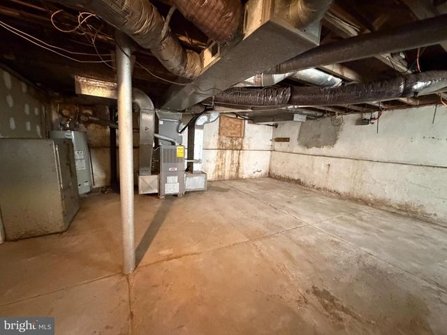1404 ELMWOOD AVE, Sharon Hill, PA 19079