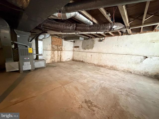 1404 ELMWOOD AVE, Sharon Hill, PA 19079