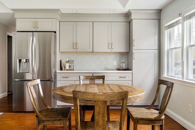 3 Sumpter Rd, Burlington, MA 01803