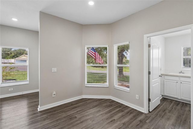 1409 KELLOGG DRIVE, Tavares, FL 32778