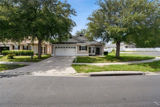 1409 KELLOGG DRIVE, Tavares, FL 32778