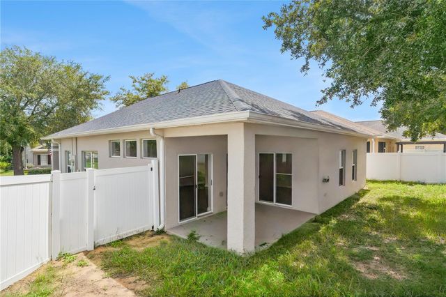 1409 KELLOGG DRIVE, Tavares, FL 32778