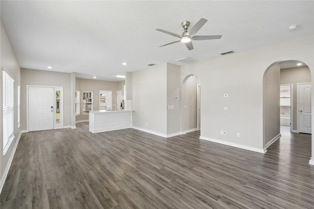 1409 KELLOGG DRIVE, Tavares, FL 32778