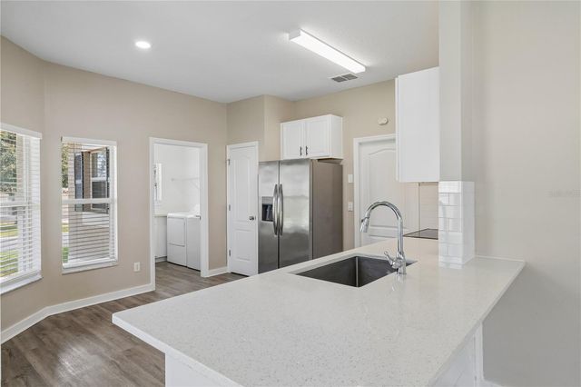 1409 KELLOGG DRIVE, Tavares, FL 32778