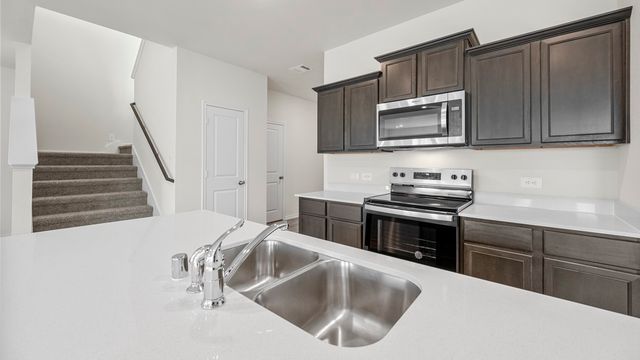 5033 Shumard Drive, Lindale, TX 75771