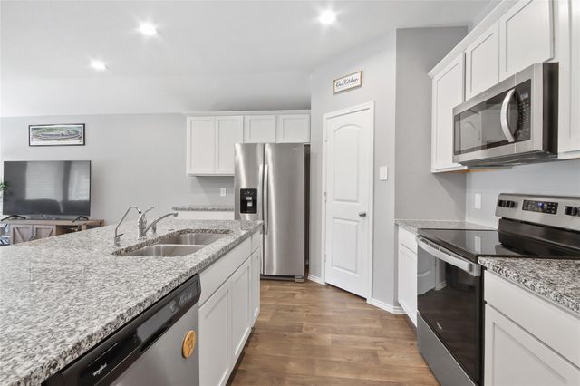 3002 Titus, New Caney, TX 77357