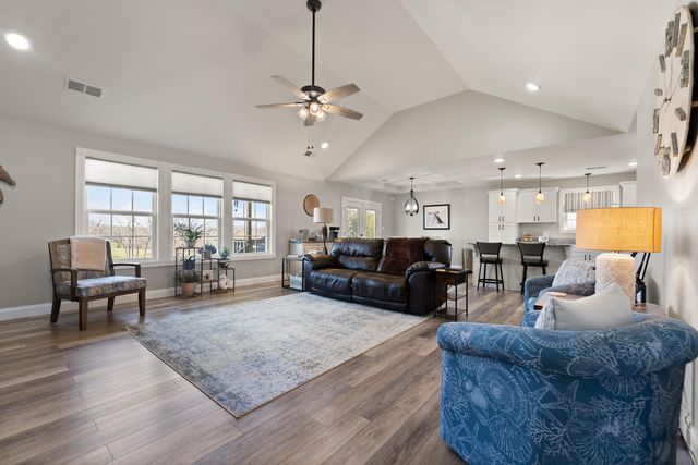 467 Lone Oak Drive, Somerset, KY 42503