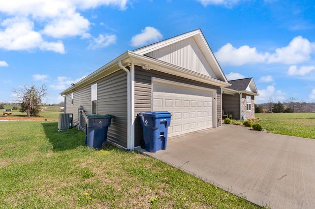 467 Lone Oak Drive, Somerset, KY 42503