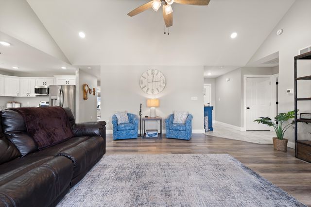 467 Lone Oak Drive, Somerset, KY 42503