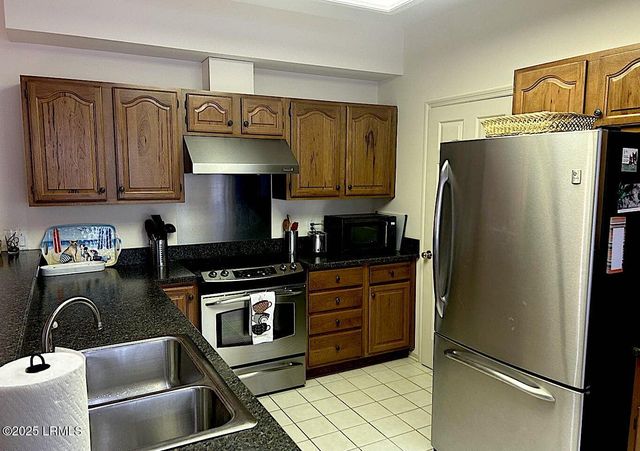 144 Locust Fence Road, St. Helena Island, SC 29920