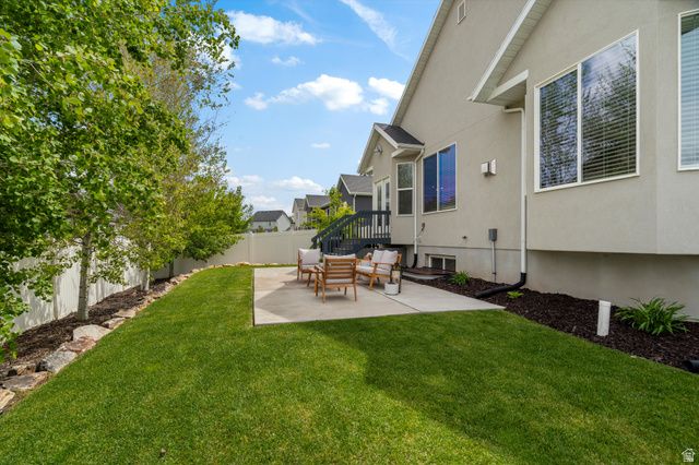 542 E PETERSEN PKWY, South Weber, UT 84405