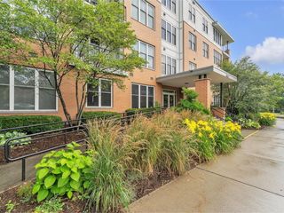 410 Farrell St Apt 415, South Burlington, VT 05403