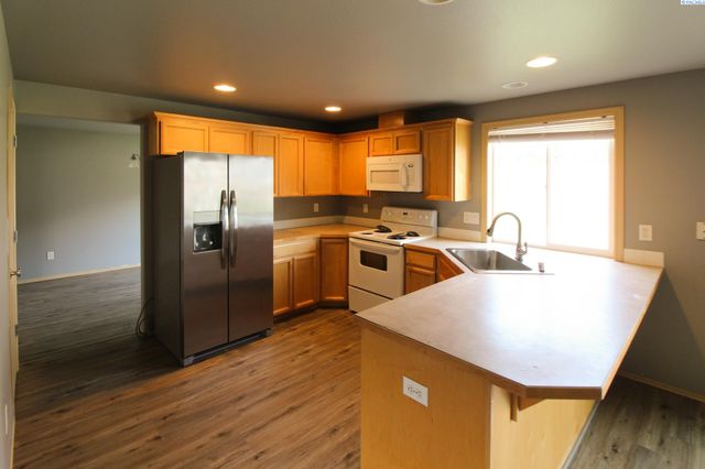 4515 Campolina Lane, Pasco, WA 99301