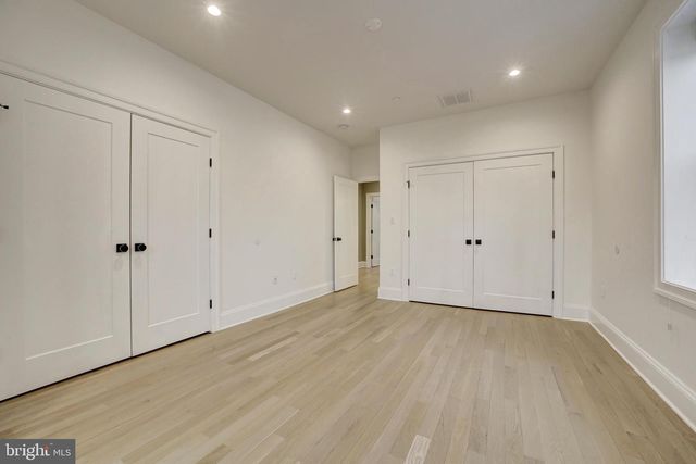 4244 ALTON PL NW, Washington, DC 20016