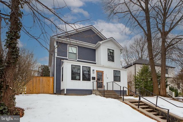 4244 ALTON PL NW, Washington, DC 20016