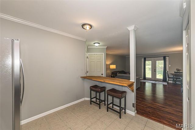 703 Sugar Glen Drive 4, St Peters, MO 63376