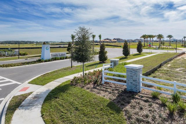7052 ROLLING LEAF ROAD, Groveland, FL 34736
