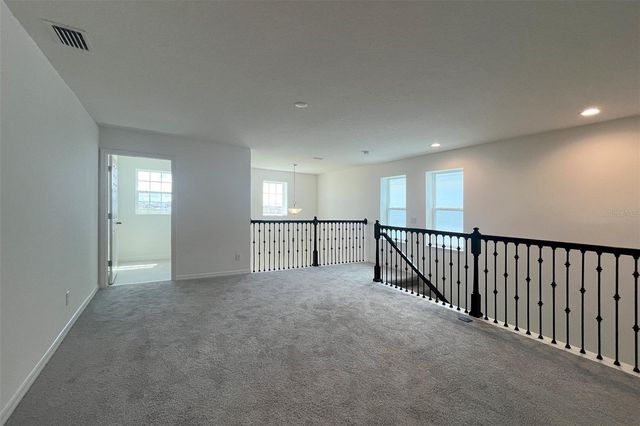 7052 ROLLING LEAF ROAD, Groveland, FL 34736