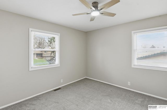 3005 N 95th Street, Omaha, NE 68134