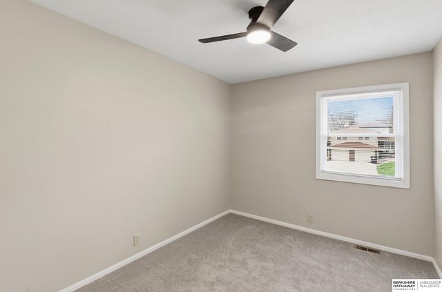 3005 N 95th Street, Omaha, NE 68134