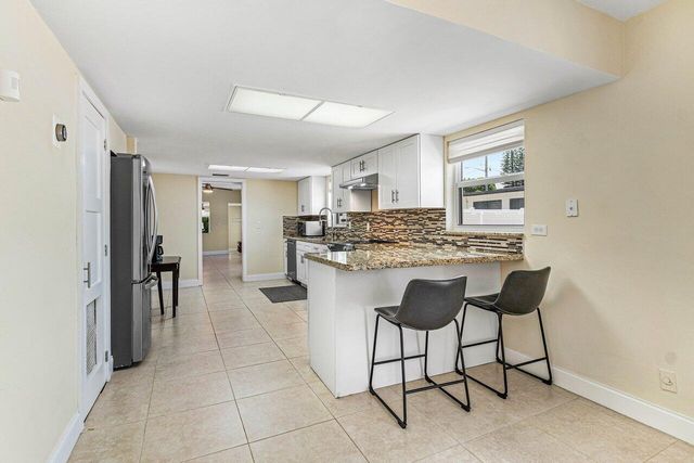 123 NW 6th Avenue, Delray Beach, FL 33444